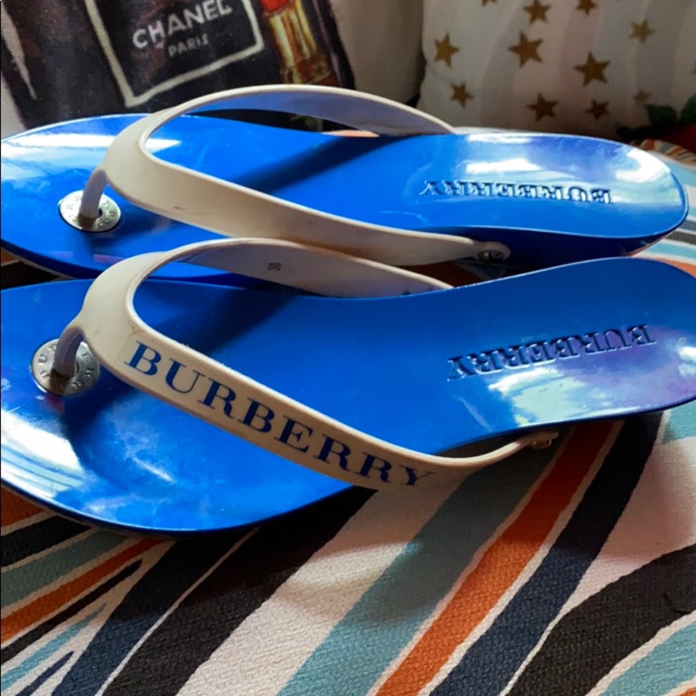 Burberry sandals - Picture 3 of 7